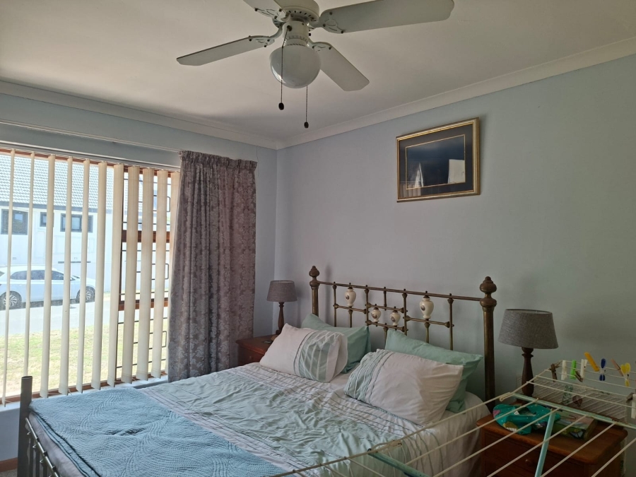 4 Bedroom Property for Sale in Fraaiuitsig Western Cape